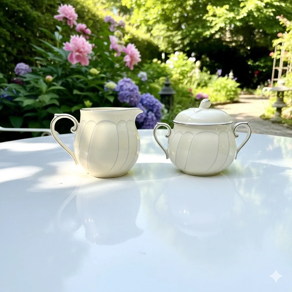 Vintage Mikasa Fine Ivory Cream and Sugar Set Precious Blue Pattern Japan - Picture 1 of 9